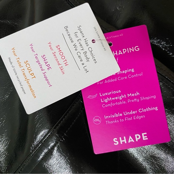 SPANX BLACK FAUX PATENT LEATHER HIGH WAISTED LEGGINGS - Picture 7 of 12